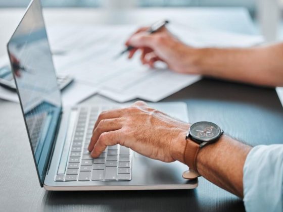 Mastering the Flow_ How to Align Invoicing with Quarterly Taxes